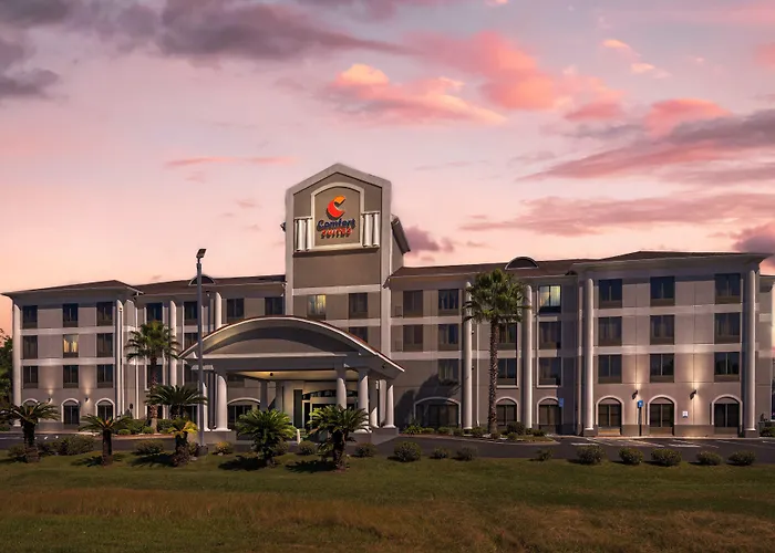Comfort Suites Savannah Gateway I-95